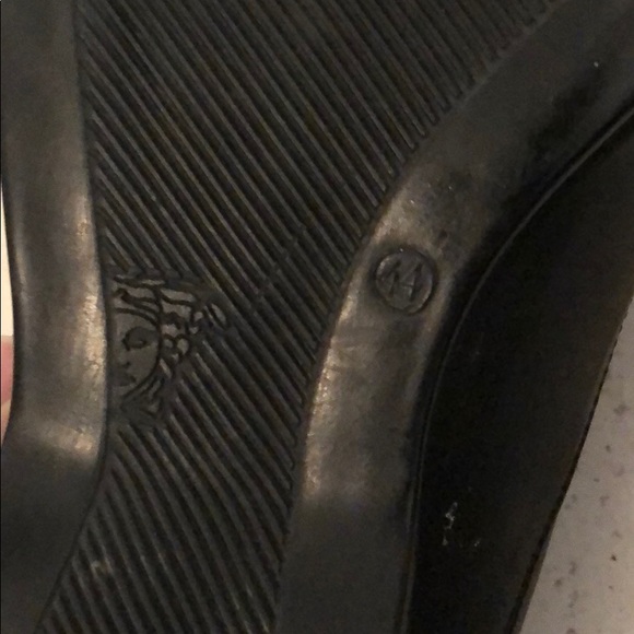 Authentic Versace Collectors Dress shoes - Picture 3 of 4